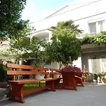 Apartments & Rooms Marinka